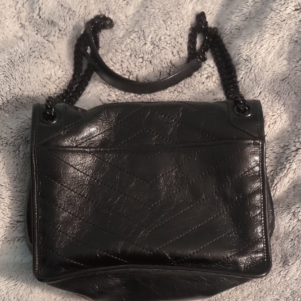 Saint Laurent Black Crossbody Bag with Iconic YSL Logo - Picture 4 of 7